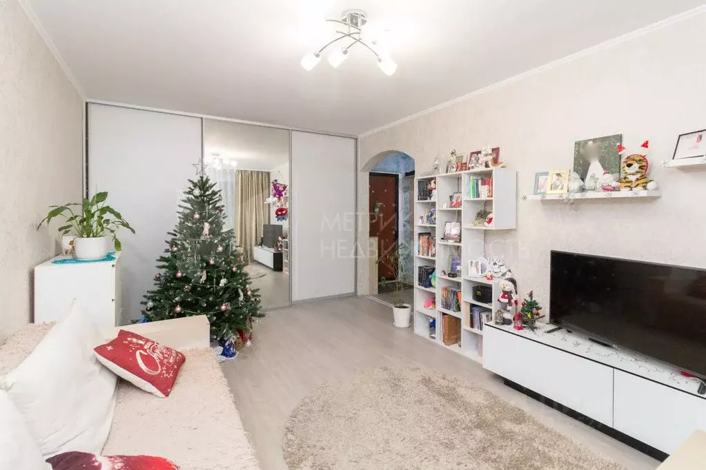 1-к кв. Тюменская область, Тюмень ул. Монтажников, 41 (42.0 м) - Фото 1