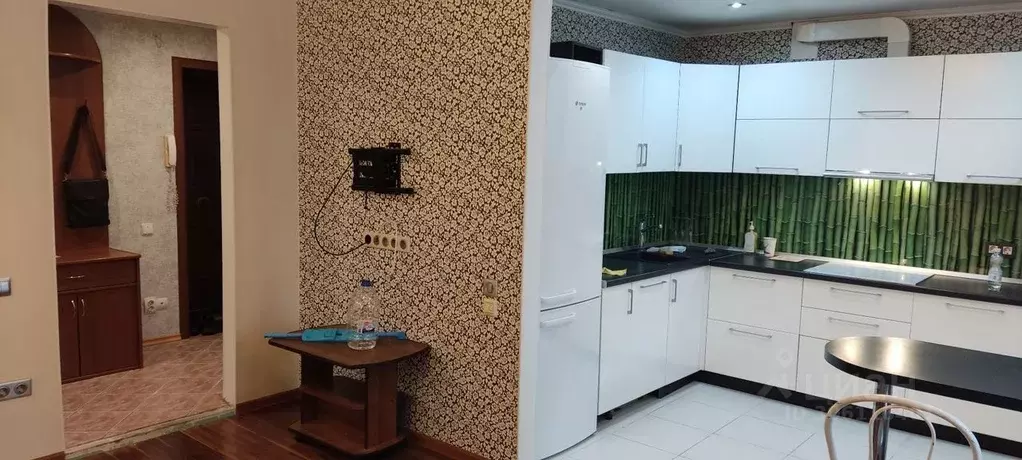 2-к кв. Тюменская область, Тюмень Северная ул., 3к3 (57.0 м) - Фото 1