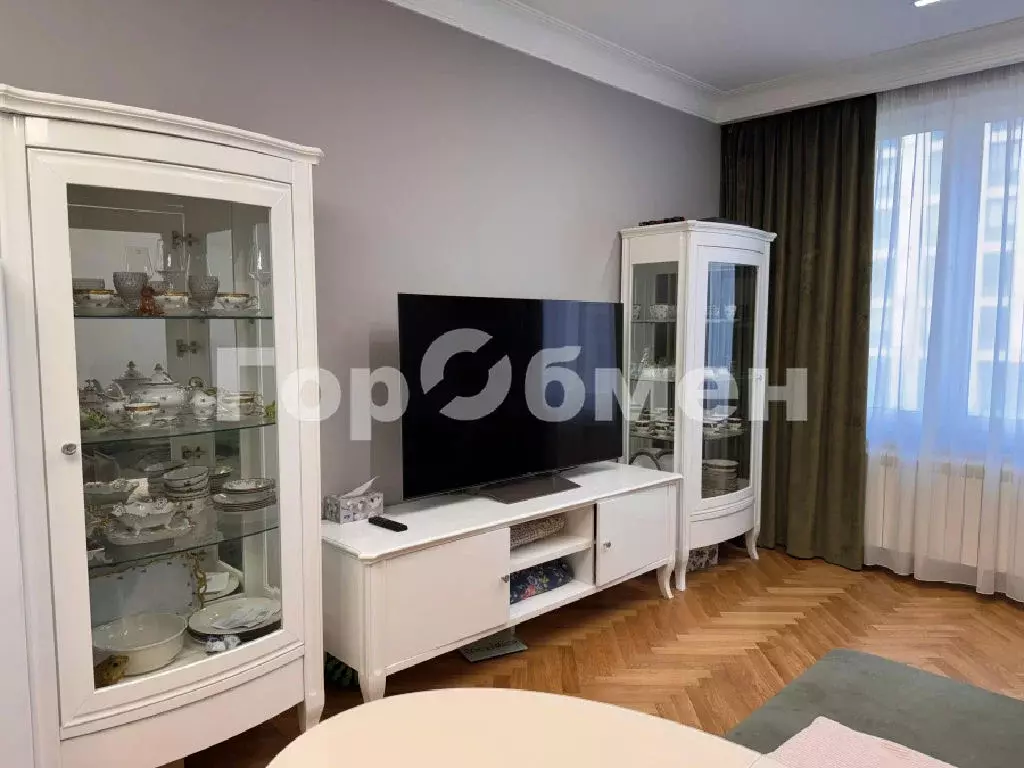 Продается 3-комнатная квартира - Фото 1