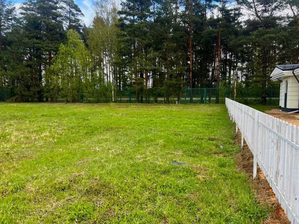 Участок в Московская область, Домодедово городской округ, д. Ильинское ... - Фото 0