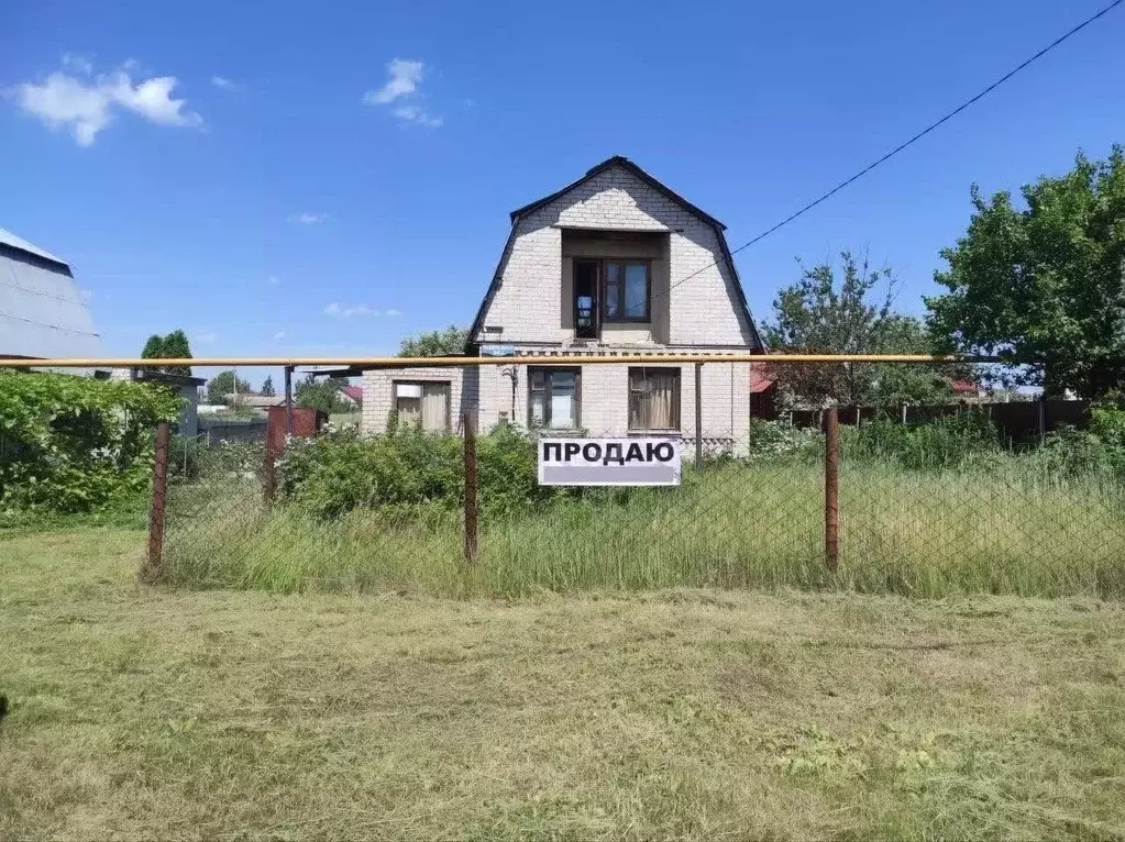 Дом в Липецкая область, Грязинский район, Ярлуковский сельсовет, с. ... - Фото 0