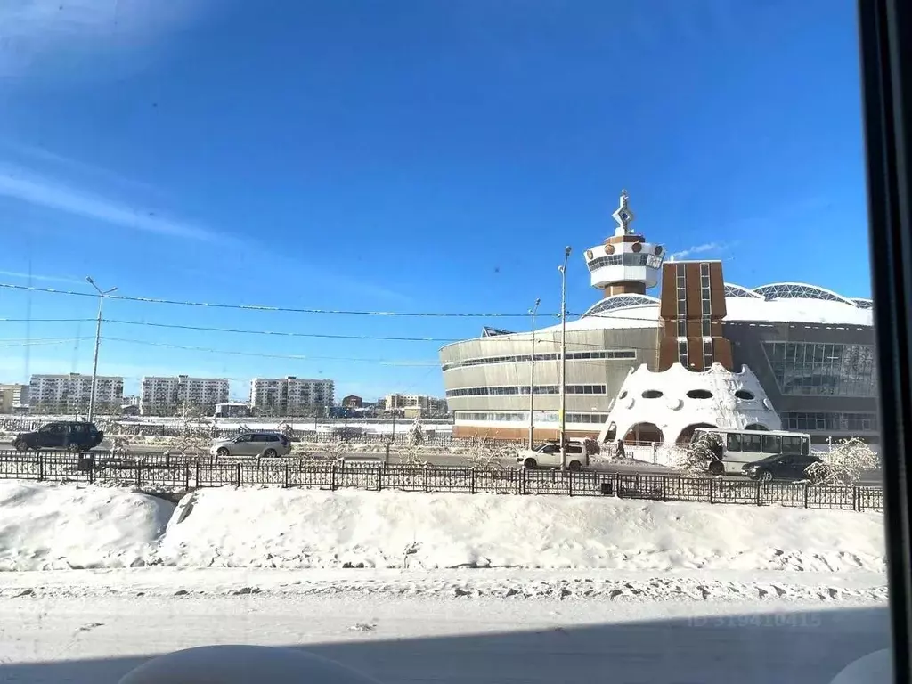 3-к кв. Саха (Якутия), Якутск ул. Ойунского, 41/1 (71.0 м) - Фото 0