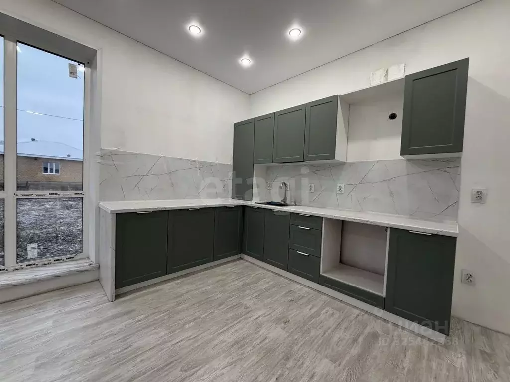 Дом в Башкортостан, Иглинский район, Акбердинский сельсовет, д. ... - Фото 0