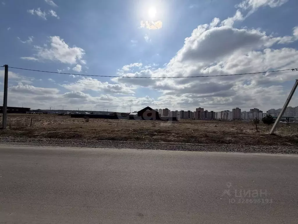 Участок в Белгородская область, Старый Оскол ул. Фестивальная (15.0 ... - Фото 1