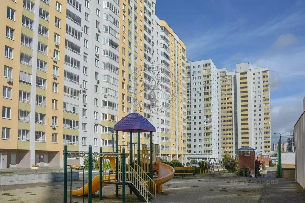 Свободной планировки кв. Свердловская область, Екатеринбург ул. Щорса, ... - Фото 0