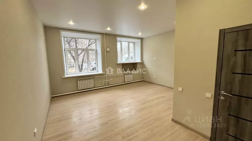 Студия Забайкальский край, Чита ул. Столярова, 23 (30.2 м) - Фото 1