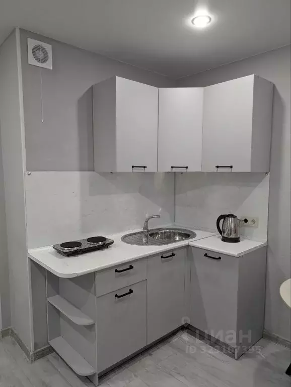 Студия Тюменская область, Тюмень Интернациональная ул., 199к4 (25.0 м) - Фото 1