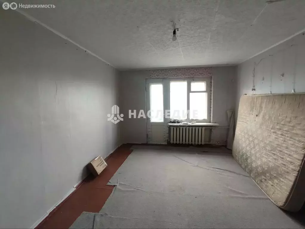 3-комнатная квартира: Белая Калитва, улица Калинина, 27 (61.3 м) - Фото 0