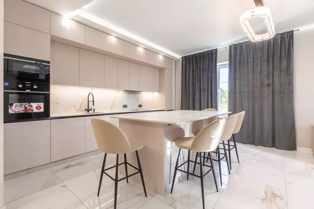 Коттедж в Москва д. Шарапово, ул. Маевского, 23к2 (240 м) - Фото 2