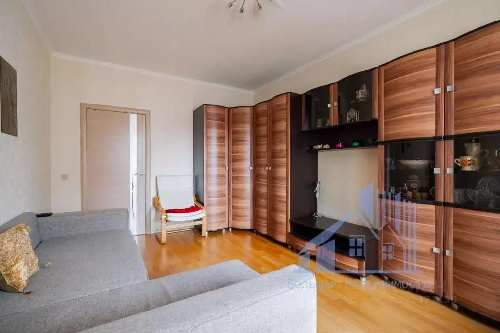 2-к кв. Санкт-Петербург ул. Оптиков, 45к2 (67.1 м) - Фото 2