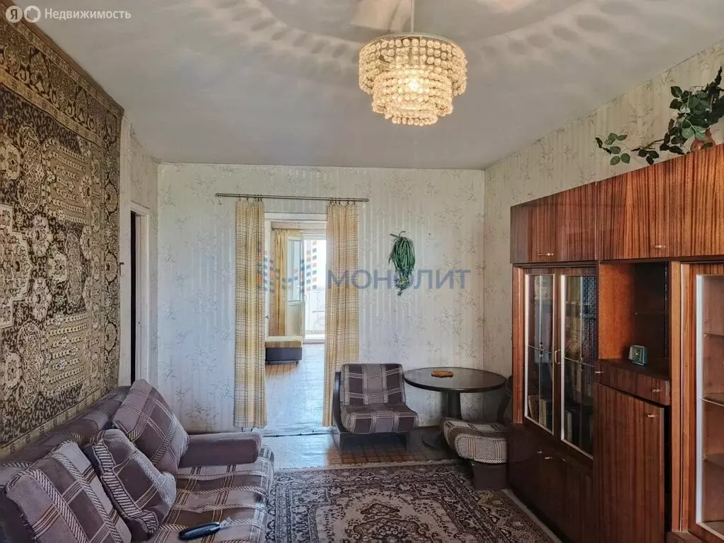 3-комнатная квартира: Нижний Новгород, улица Маршала Жукова, 2 (63 м) - Фото 1