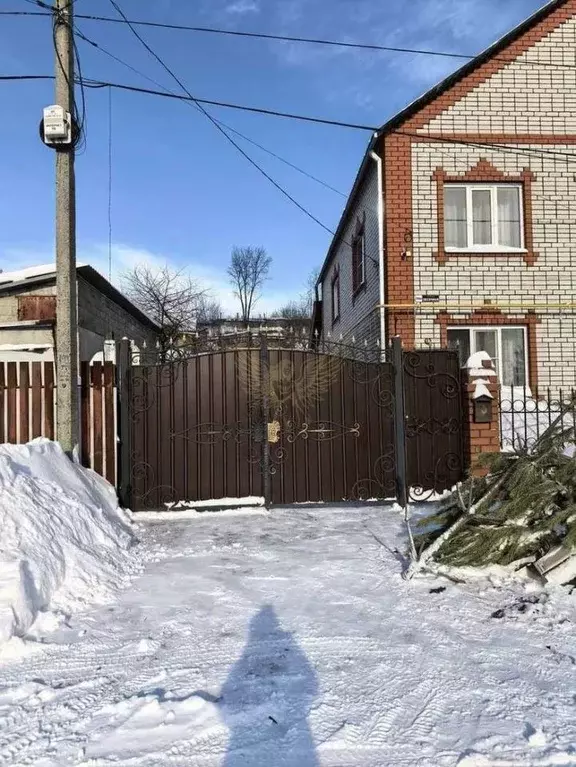 Дом в Белгородская область, Старый Оскол Песочная ул. (140 м) - Фото 1