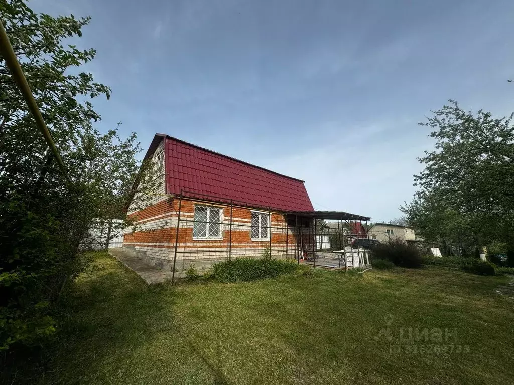 Дом в Саратовская область, д. Долгий Буерак 9 (67 м) - Фото 1