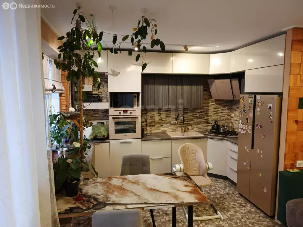 3-комнатная квартира: Тула, улица Максима Горького, 33 (64 м) - Фото 1