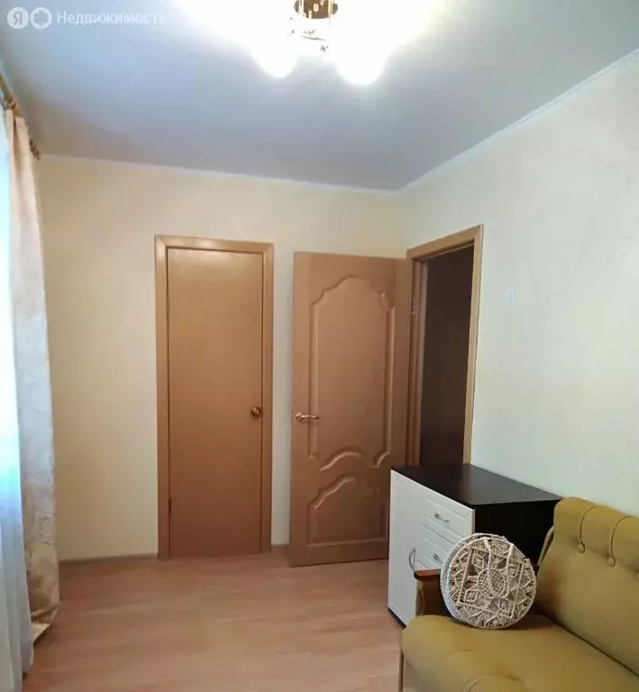 2-комнатная квартира: Каменск-Шахтинский, улица Ворошилова, 2А (43 м) - Фото 1