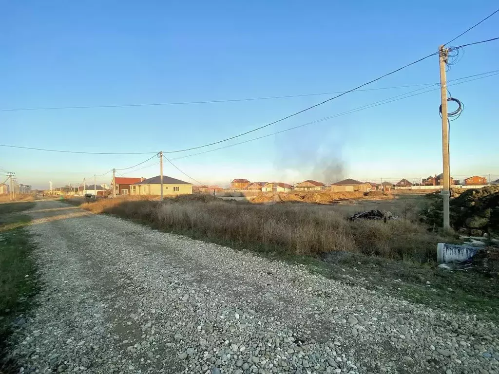 Участок в Краснодарский край, Северский район, Афипское городское ... - Фото 0