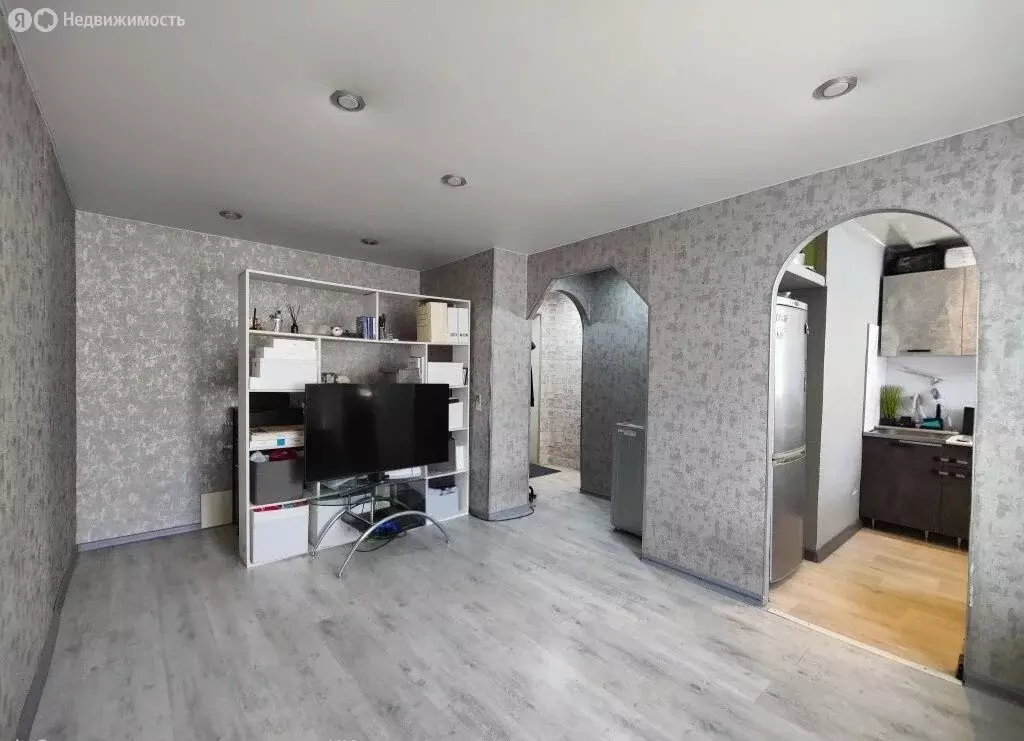 2-комнатная квартира: Мурманск, улица Володарского, 14А (41 м) - Фото 2