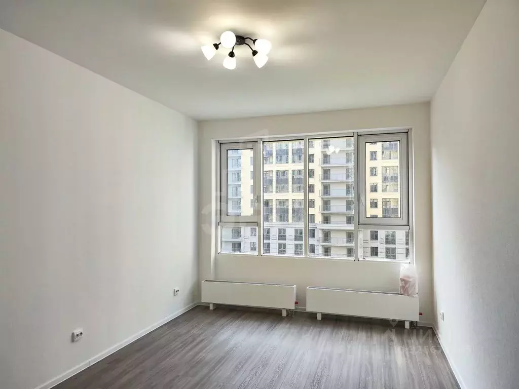 1-к кв. Санкт-Петербург Октябрьская наб., 40 (43.0 м) - Фото 1