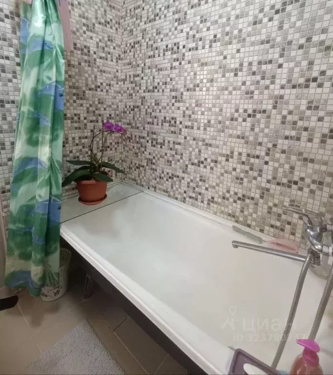 2-к кв. Хабаровский край, Хабаровск Краснореченская ул., 26 (57.3 м) - Фото 2