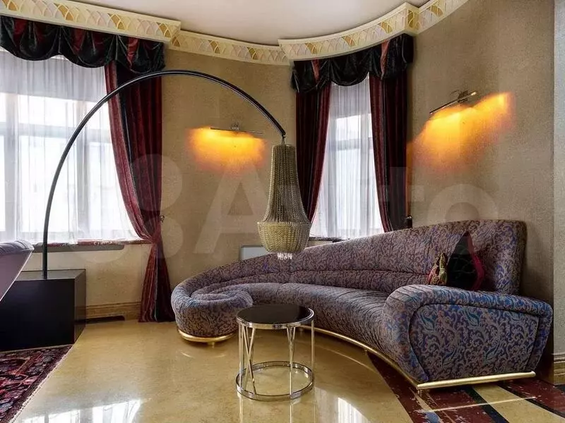 6-к. квартира, 650м, 4/6эт. - Фото 1