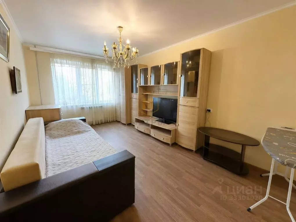 3-к кв. Белгородская область, Белгород ул. Губкина, 25 (58.4 м) - Фото 1