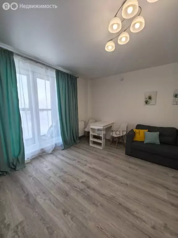 Квартира-студия: посёлок Западный, улица имени Капитана Ефимова, 8 ... - Фото 2