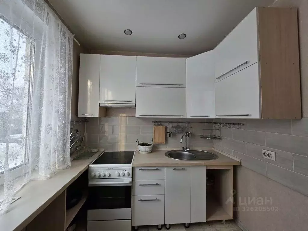 2-к кв. Красноярский край, Красноярск Северо-Енисейская ул., 46 (40.4 ... - Фото 2