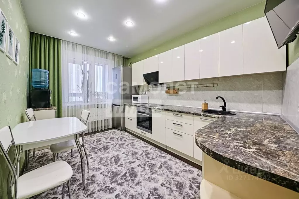 2-к кв. Томская область, Томск ул. Нефтяная, 5А (60.7 м) - Фото 1