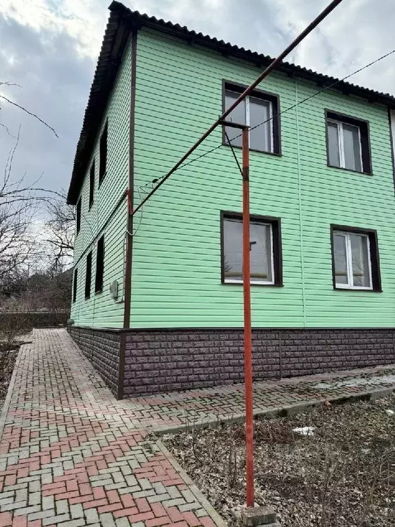 Дом в Ростовская область, Новошахтинск ул. Антипова, 109 (90 м) - Фото 1