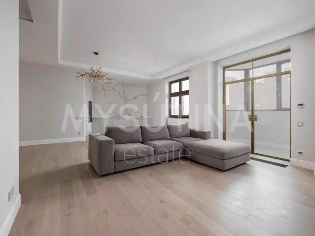 4-к кв. Москва ул. Серпуховский Вал, 21к3 (130.9 м) - Фото 0