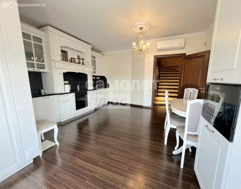 4-комнатная квартира: Тюмень, Одесская улица, 44к1 (154 м) - Фото 1