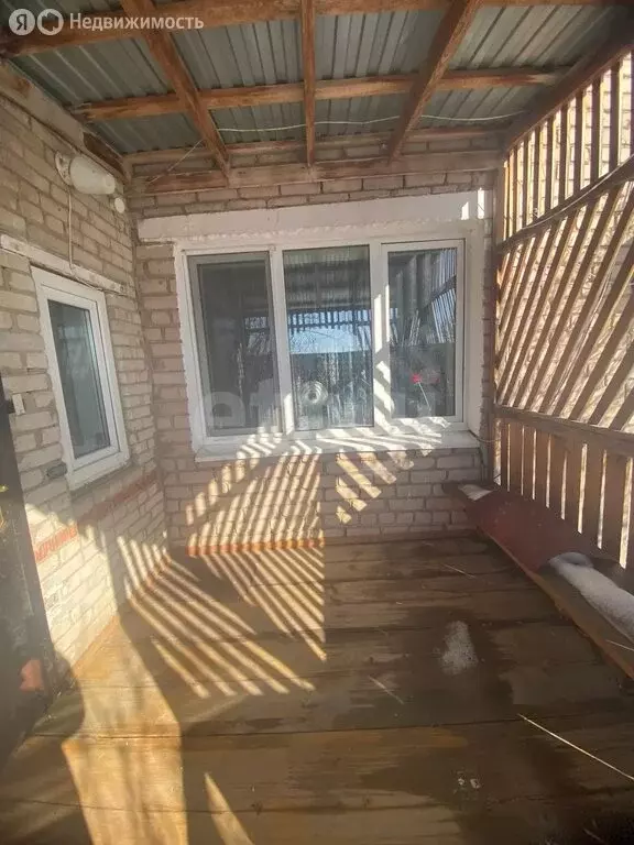 Дом в посёлок Домбаровский, улица Куйбышева (67 м) - Фото 1