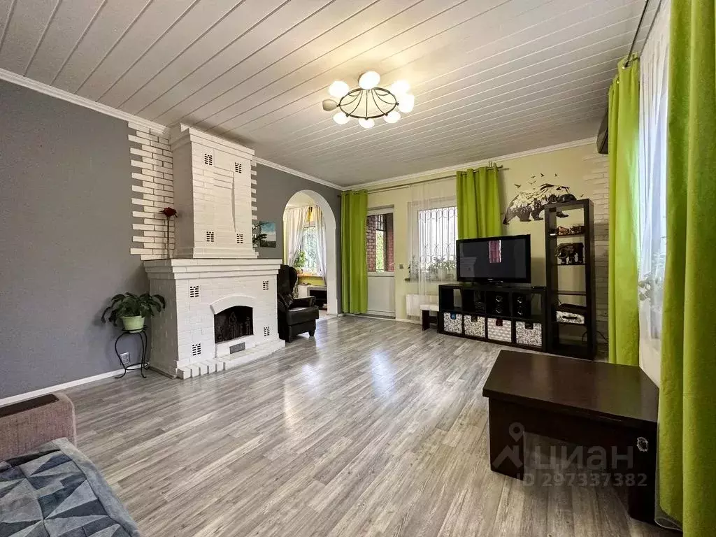 Дом в Московская область, Одинцовский городской округ, д. Подлипки ... - Фото 1