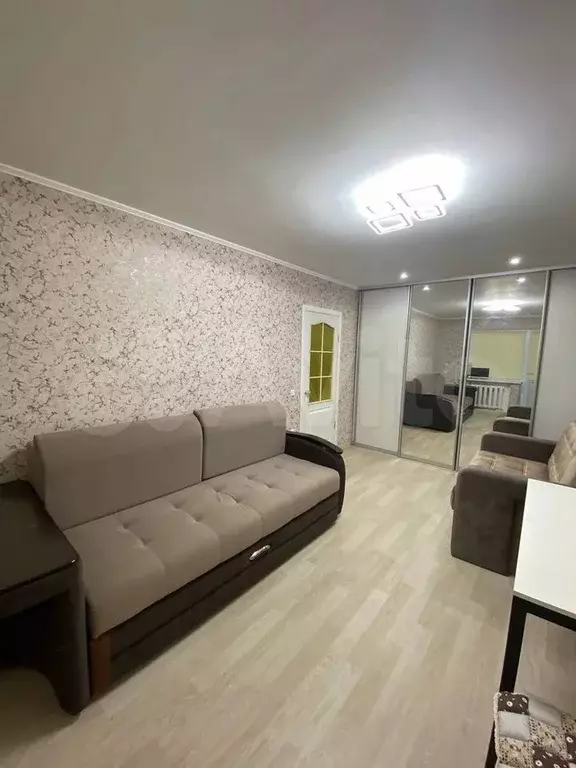 1-к. квартира, 36 м, 4/9 эт. - Фото 0