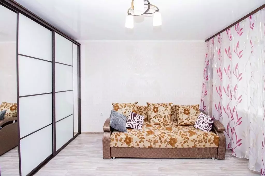 1-к кв. Тюменская область, Тюмень ул. Самарцева, 30 (36.2 м) - Фото 1