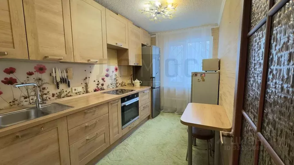 3-к кв. Свердловская область, Екатеринбург ул. Авиационная, 50 (62.5 ... - Фото 1