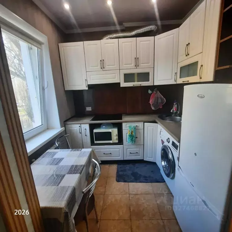 2-к кв. Крым, Керчь ул. Мира, 8 (50.0 м) - Фото 1