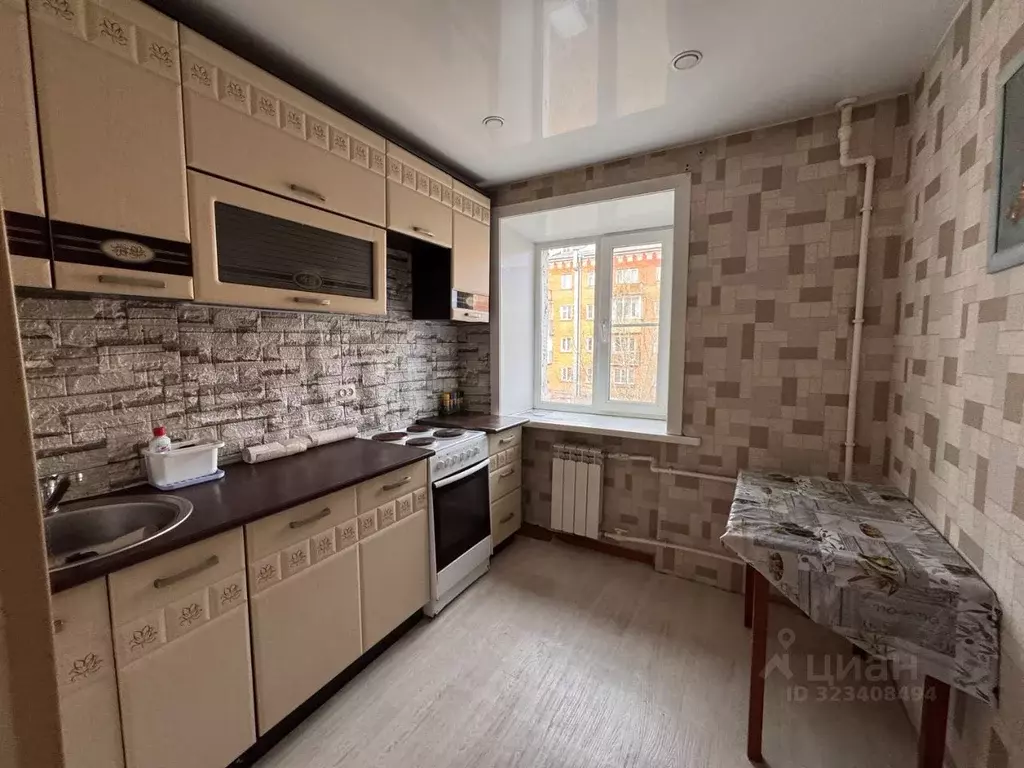 2-к кв. Бурятия, Улан-Удэ ул. Гагарина, 49 (42.0 м) - Фото 2