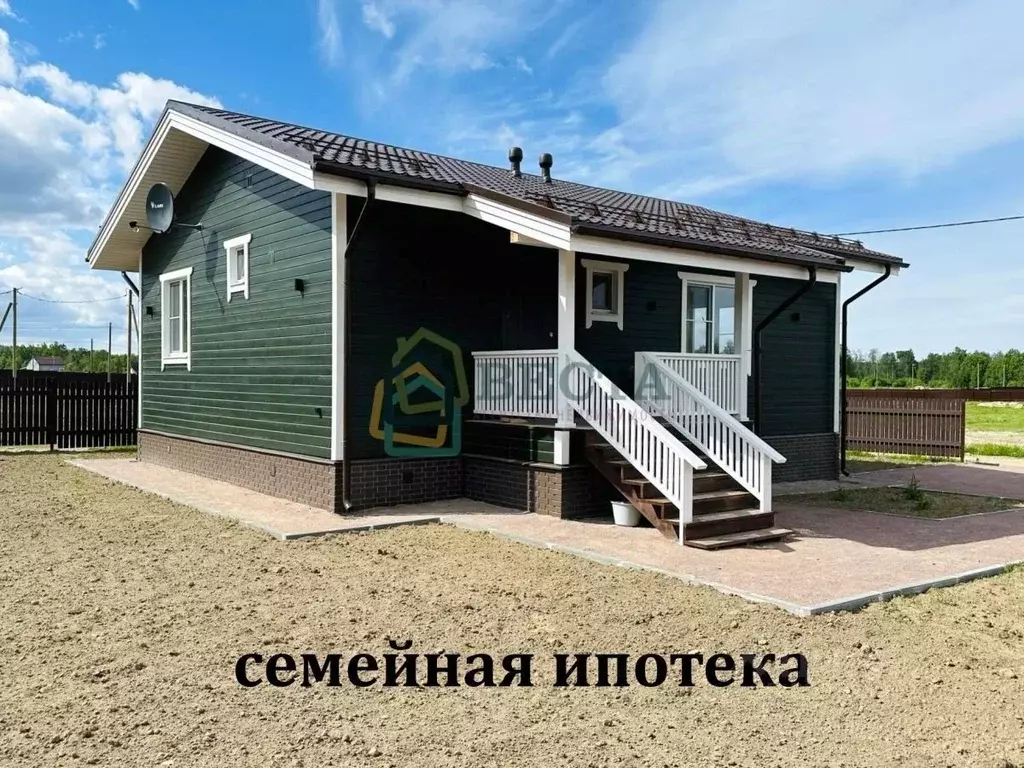 Дом в Ленинградская область, Приозерский район, Петровское с/пос, д. ... - Фото 1