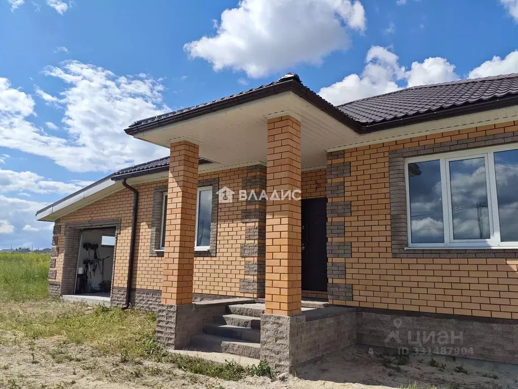 Дом в Белгородская область, Яковлевский муниципальный округ, с. ... - Фото 1
