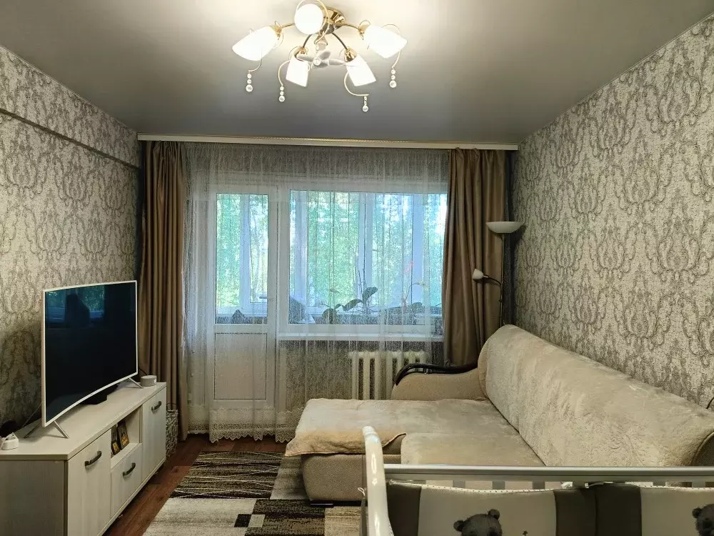 Продаётся 1-к квартира, 30.7 м - Фото 0