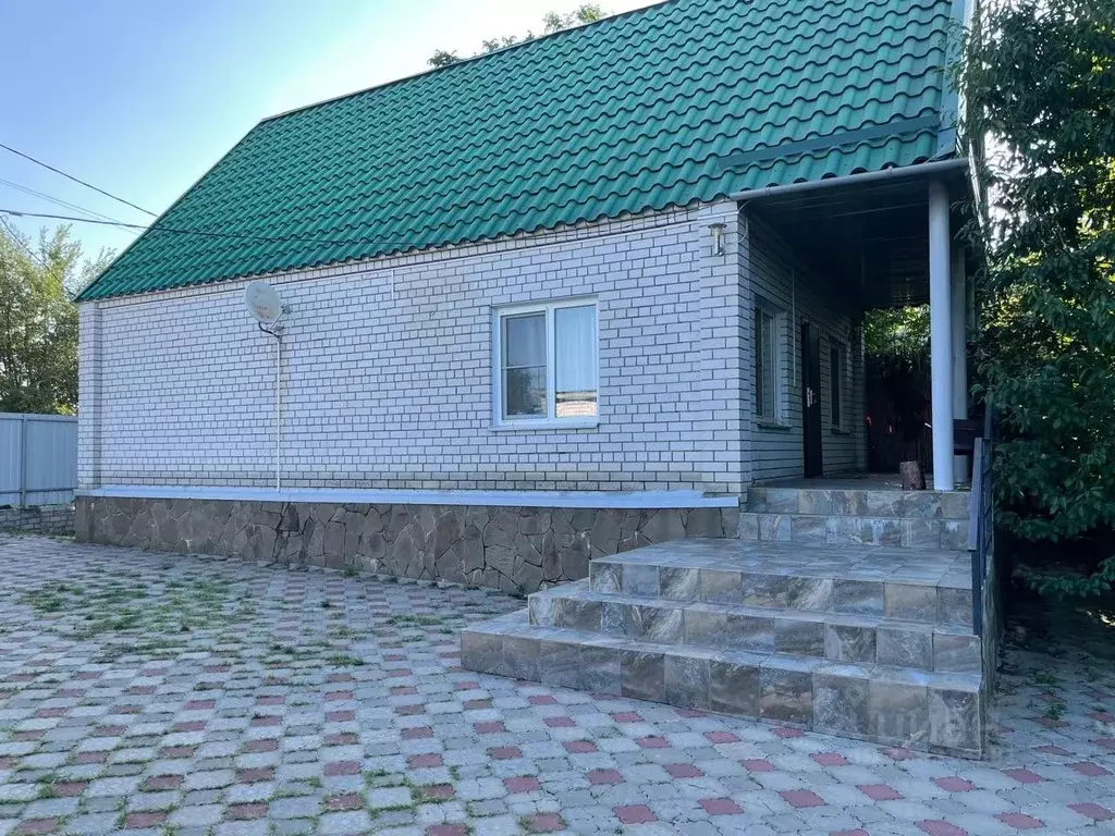 Дом в Волгоградская область, Калачевский район, Мариновское с/пос, с. ... - Фото 2