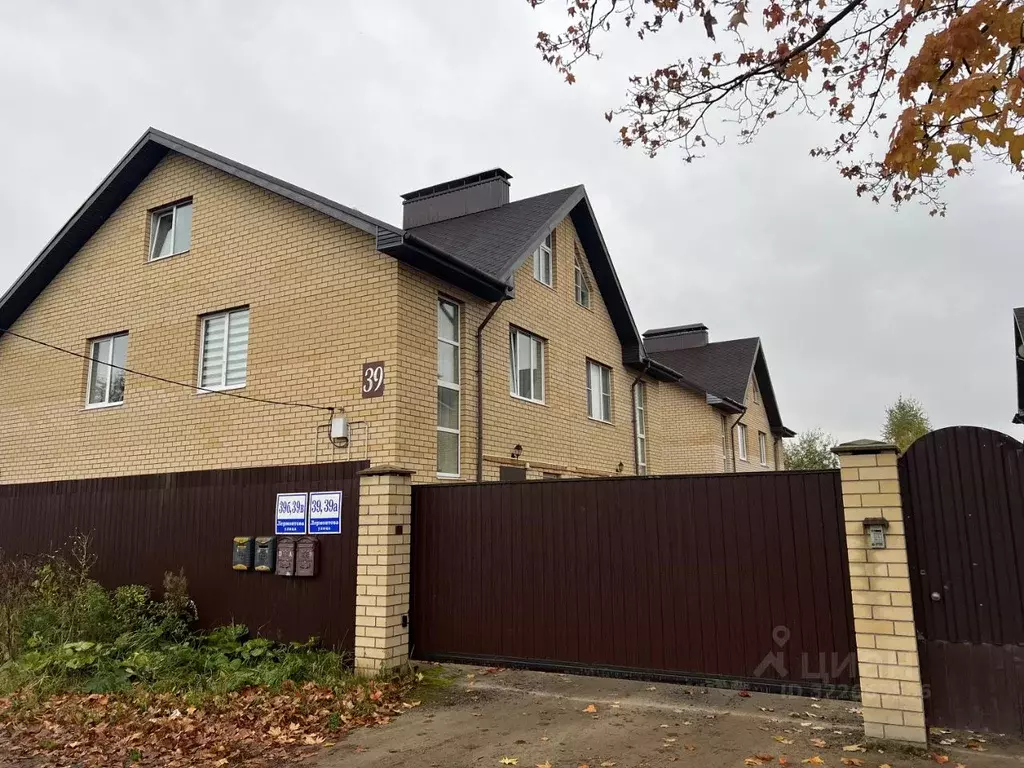 Таунхаус в Тверская область, Тверь ул. Лермонтова, 39А (180 м) - Фото 0