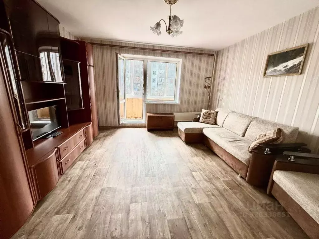 2-к кв. Челябинская область, Челябинск ул. Ворошилова, 57б (56.9 м) - Фото 2