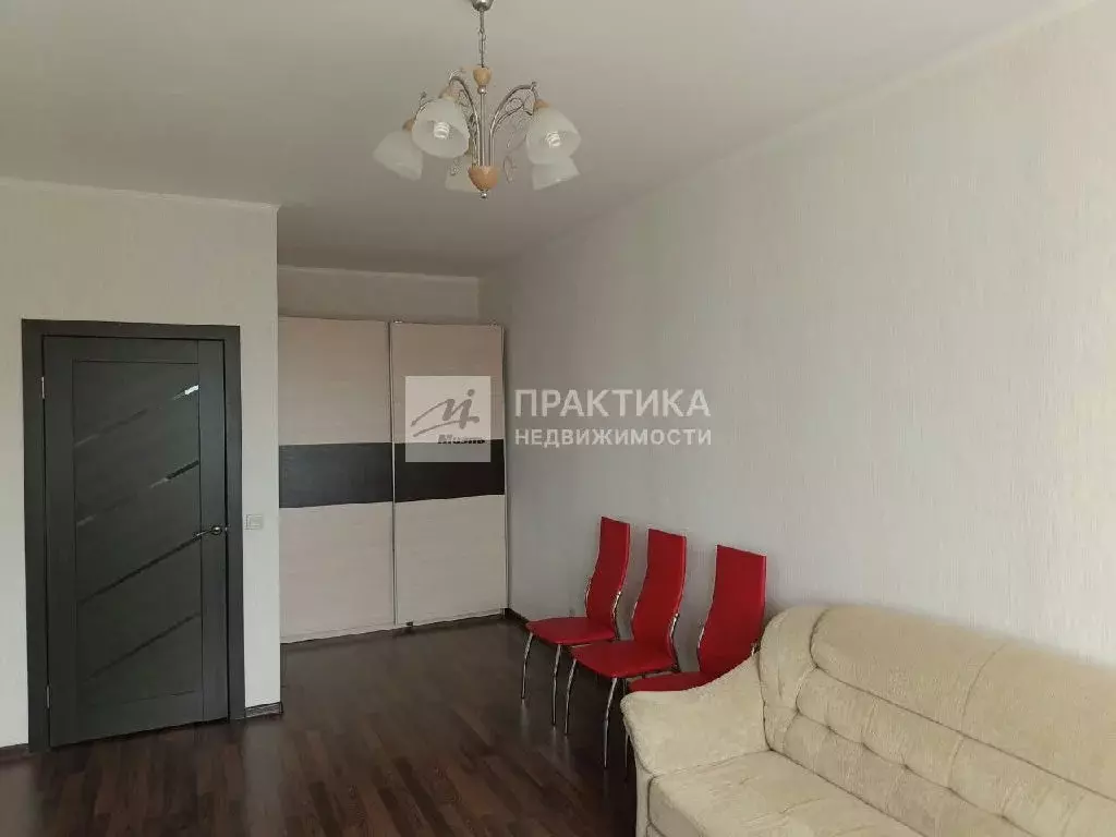 Продается 1-комнатная квартира - Фото 1