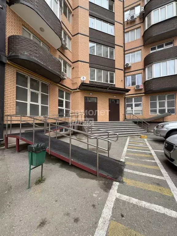 2-к кв. Дагестан, Махачкала ул. Бейбулатова, 13А (74.0 м) - Фото 1