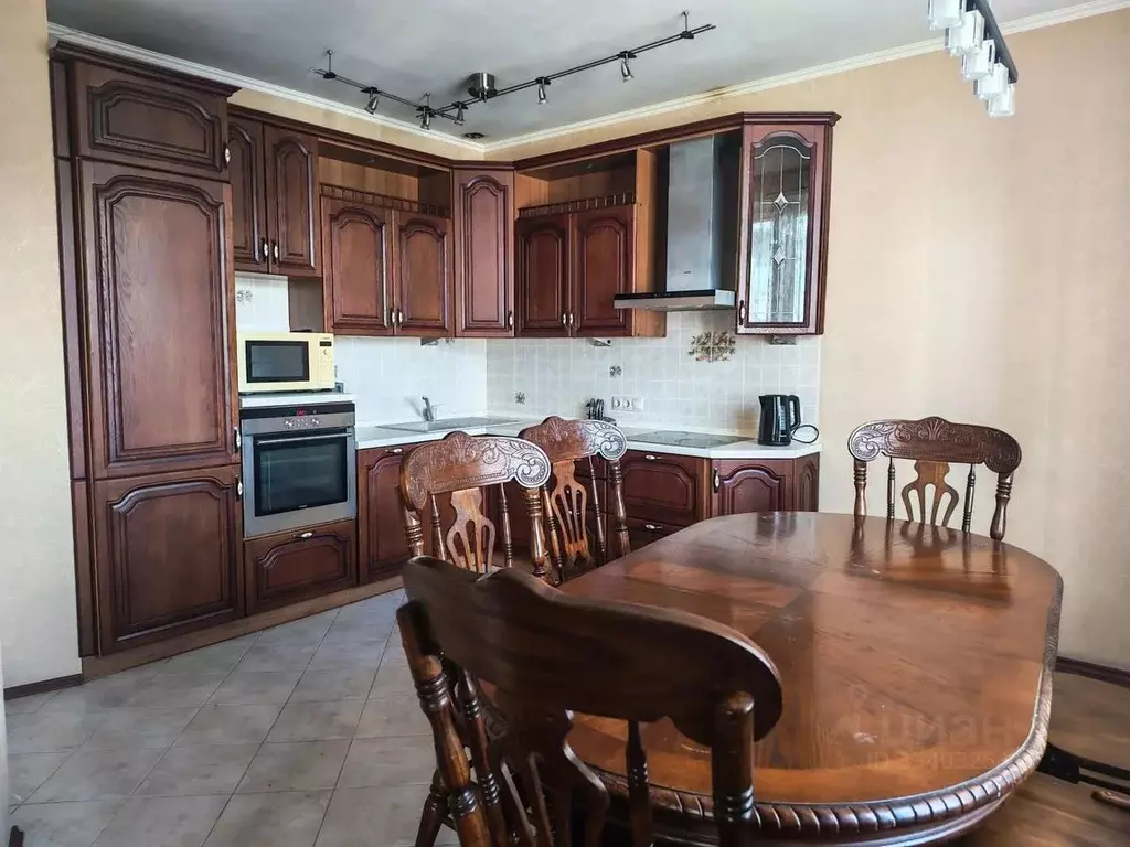 2-к кв. Московская область, Химки ул. Лавочкина, 13к1 (80.0 м) - Фото 2