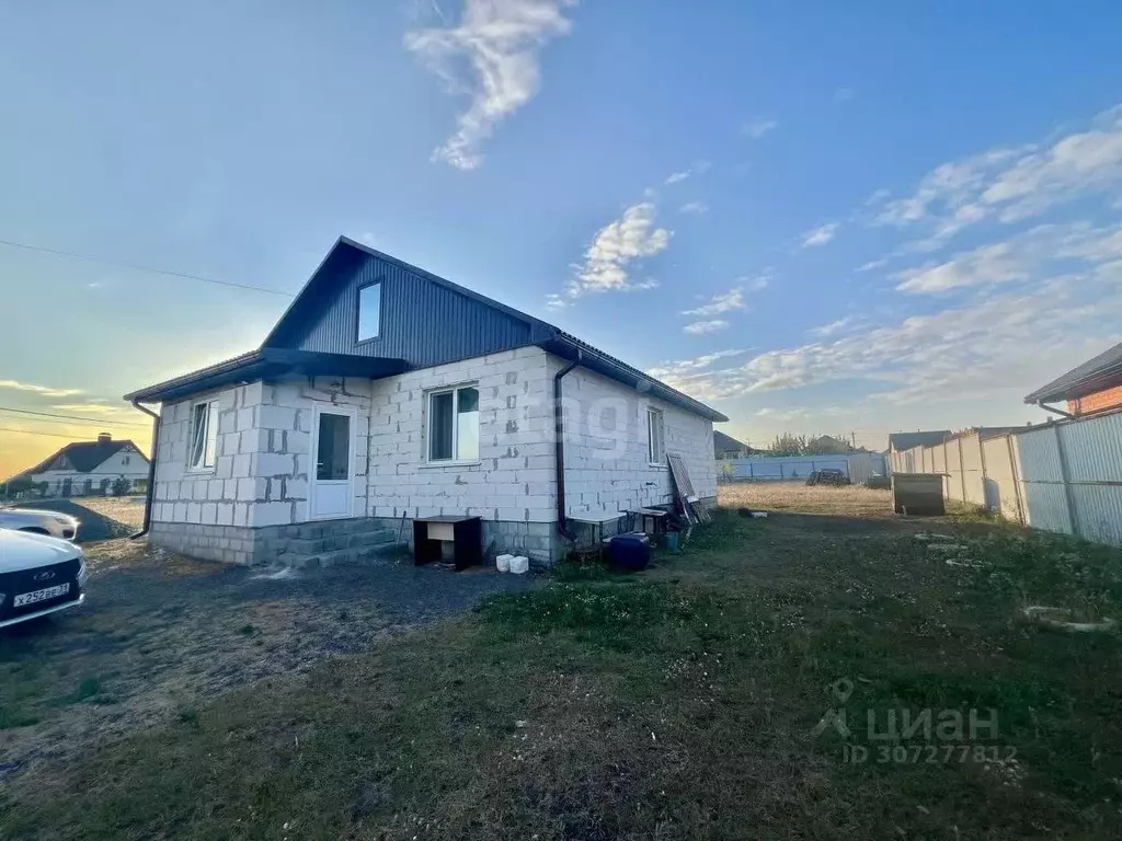 Дом в Белгородская область, Белгородский район, с. Стрелецкое, ... - Фото 0