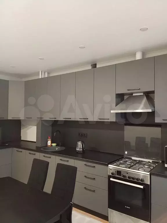 2-к. квартира, 68 м, 8/10 эт. - Фото 1