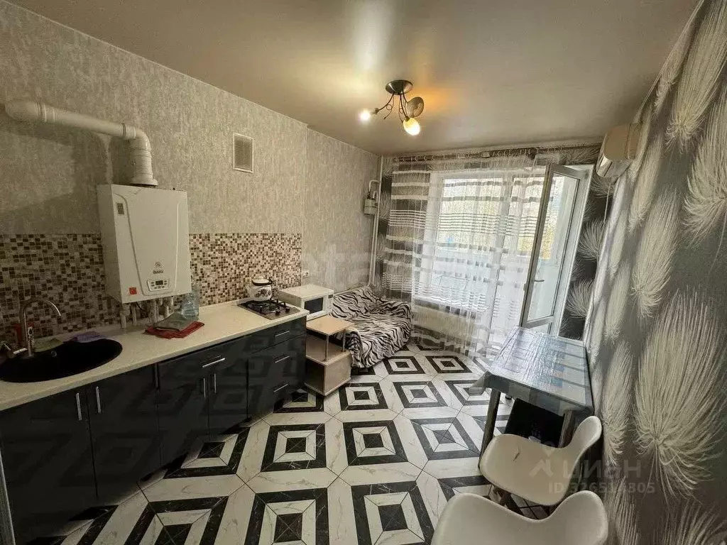 2-к кв. Ростовская область, Таганрог ул. Адмирала Крюйса, 23/7 (50.0 ... - Фото 1